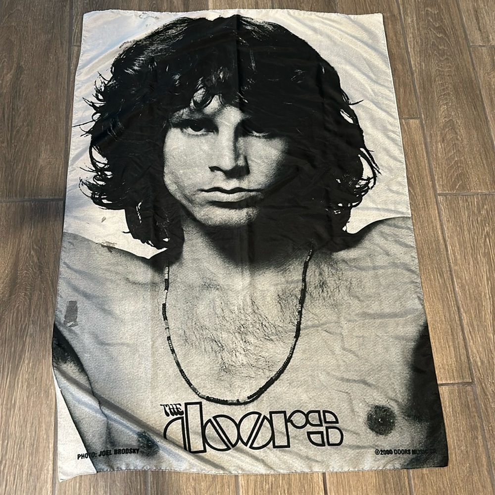 DOORS scarf by the Doors Music Co. black, silver and gray. Excellent optics